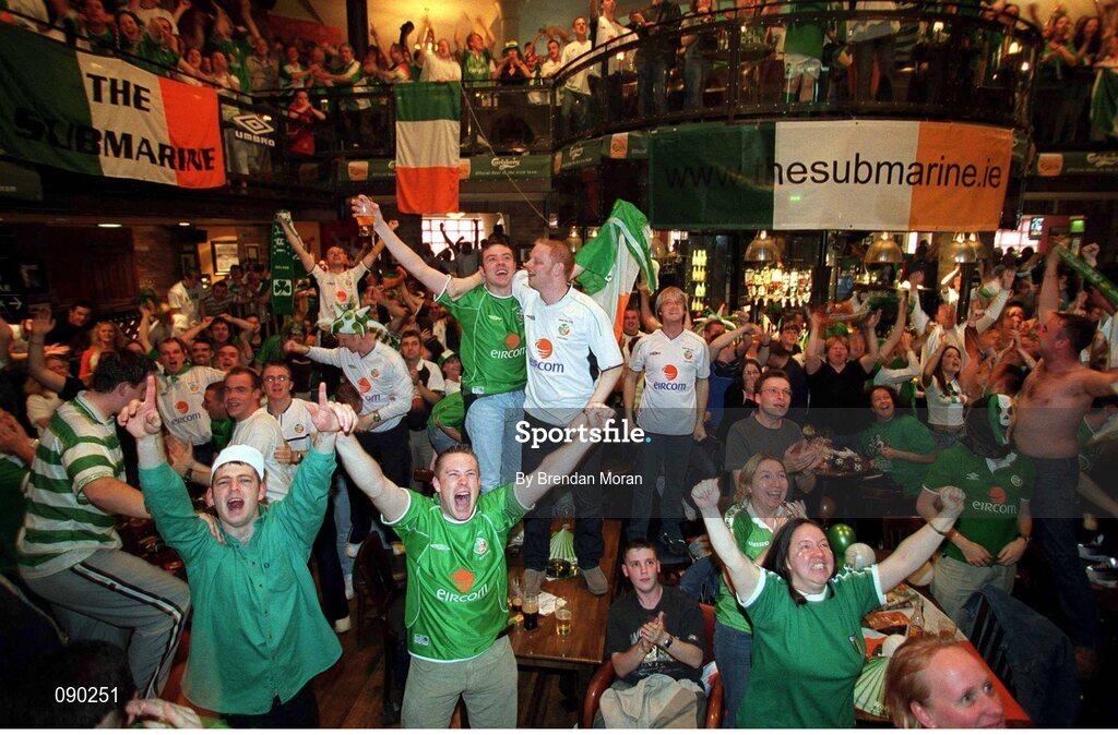 5 June 2002; Republic of Ireland fans celebrate Robbie Keane's late equaliser against Germany in the FIFA World Cup Finals. The Submarine Bar, Dublin. Picture credit: Brendan Moran / SPORTSFILE