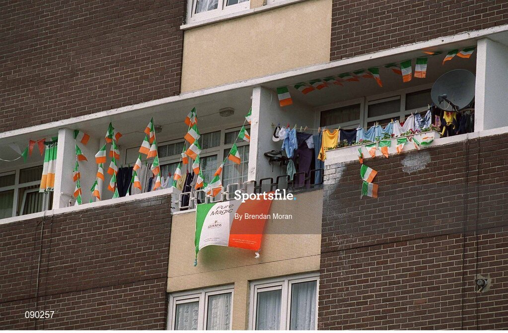 5 June 2002; Flats on Fitzgibbon Street in Dublin decorated with flags and bunting to show their support for the Republic of Ireland team ahead of their FIFA World Cup game against Germany. Picture credit: Brendan Moran / SPORTSFILE