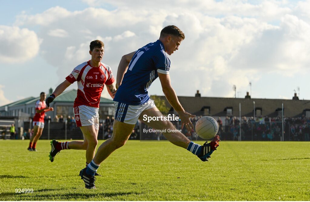 12 October 2014; Sean Collins, Cratloe, in action against Aaron Fitzgerald, Eire Og. Clare County Senior Football Championship Final, Cratloe v Eire Og. Cusack Park, Ennis, Co. Clare. Picture credit: Diarmuid Greene / SPORTSFILE