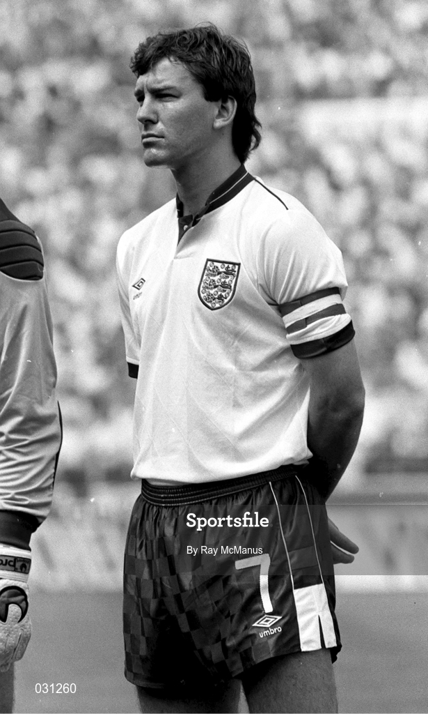 12 June 1988; Bryan Robson of England prior to the UEFA European Football Championship Finals Group B match between England and Republic of Ireland at Neckarstadion in Stuttgart, Germany. Photo by Ray McManus/Sportsfile