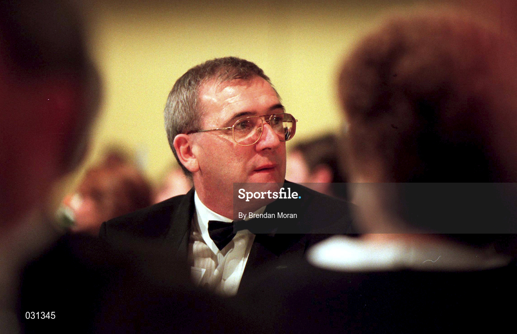 26 October 1997; Eoin Hand during the FAI / OPEL International Football Awards at the Burlington Hotel in Ballsbridge, Dublin. Photo by Brendan Moran/Sportsfile