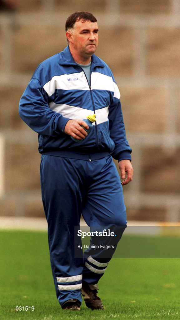 7 November 1999; Laune Rangers manager John Griffin during the AIB Munster Senior Club Football Championship semi-final match between Doonbeg and Laune Rangers at Fitzgerald Stadium in Killarney, Kerry. Photo by Damien Eagers/Sportsfile