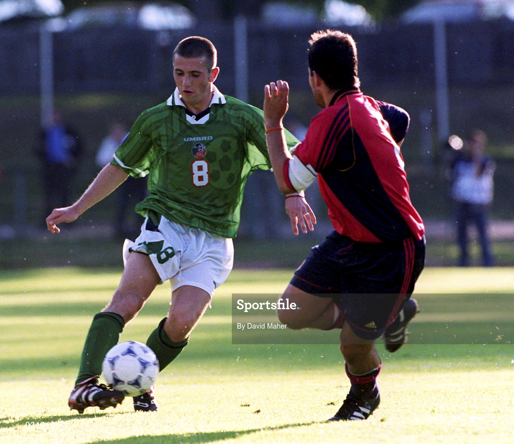 25 July 1999; Liam Miller of Republic of Ireland during the 1999 UEFA European U18 Championship Finals Third Place Match between Greece and Republic of Ireland at the Folkungavallen Stadium in Linköping, Sweden. Photo by David Maher/Sportsfile