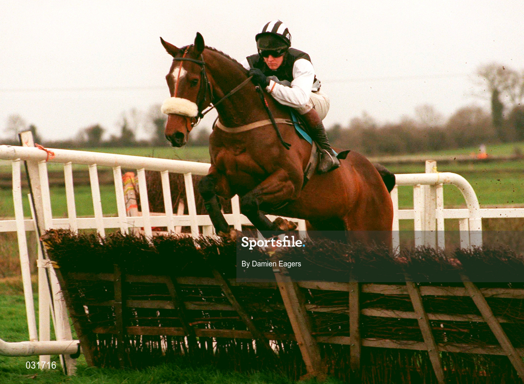 28 November 1999; Moscow Flyer, with Barry Geraghty up, jumps the last to win The Pembroke Electrical Royal Bond Novice Hurdle at Fairyhouse Racecourse in Ratoath, Meath. Photo by Damien Eagers/Sportsfile