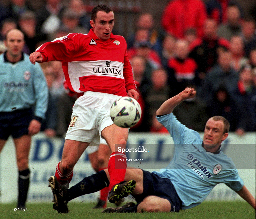 5 December 1999; Ollie Cahill of Cork City in action against Tony McCarthy of Shelbourne during the Eircom League Premier Division match between Cork City and Shelbourne at Turner's Cross in Cork. Photo by David Maher/Sportsfile