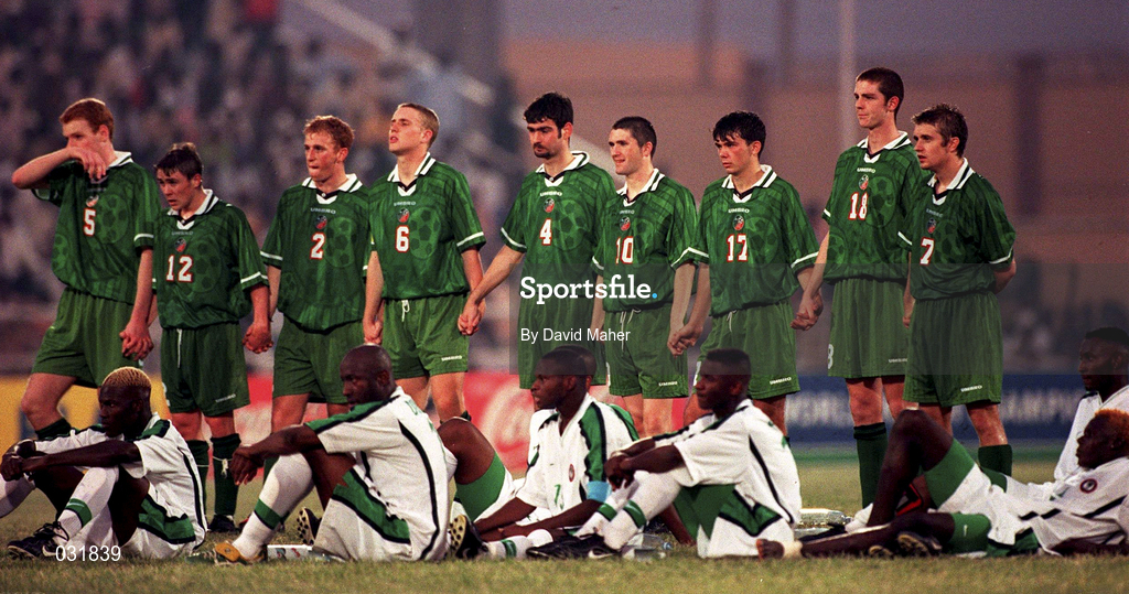 14 April 1999; Republic of Ireland players stand together during a penalty shoot-out during the 1999 FIFA World Youth Championship Round of 16 match between Nigeria v Republic of Ireland at the Sani Abacha Stadium in Kano, Nigeria. Photo by David Maher/Sportsfile