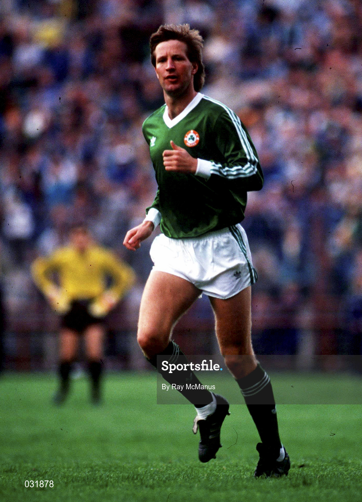 23 May 1987; Ronnie Whelan of Republic of Ireland during an international friendly match against Brazil at Lansdowne Road in Dublin. Photo by Ray McManus/Sportsfile