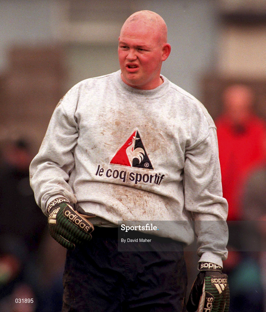 5 December 1999; Cork City goalkeeper Seamus O'Donnell during the Eircom League Premier Division match between Cork City and Shelbourne at Turners Cross in Cork. Photo by David Maher/Sportsfile