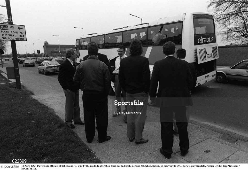 11 April 1993; Bohemians players and officials unload the team bus after it broke down in Whithall, Dublin, enroute to Oriel Park ahead of the Bord Gáis National League Premier Division match between Dundalk and Bohemians at Oriel Park in Dundalk, Louth.  Photo by Ray McManus/Sportsfile
