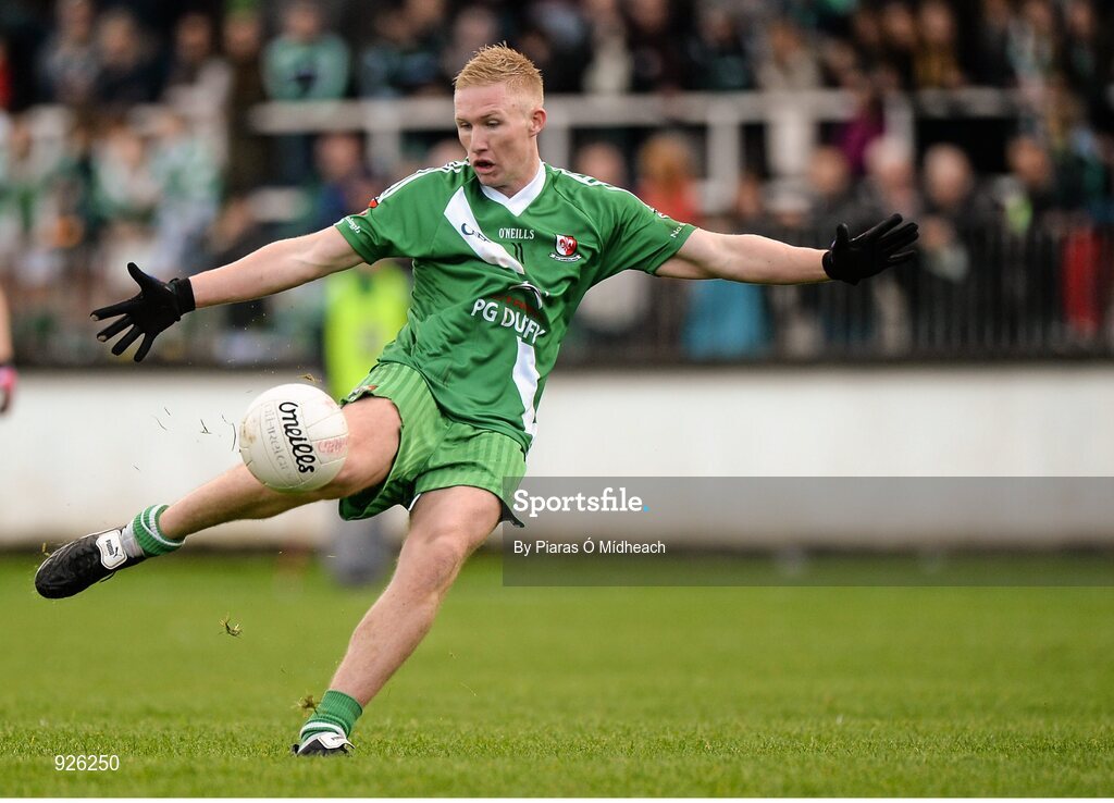 19 October 2014; Ray Cahill, Sarsfields. Kildare County Senior Football Championship Final, Sarsfields v Moorefield, St Conleth's Park, Newbridge, Co. Kildare. Picture credit: Piaras Ó Mídheach / SPORTSFILE