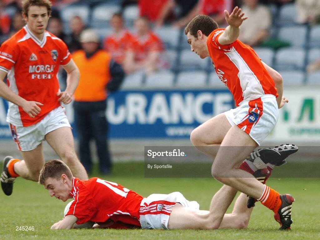 22 April 2007; Roy Leahy, Cork, in action against Brendan Donaghy, Armagh. Cadbury All-Ireland U21 Football Championship Semi-Final, Cork v Armagh, O'Moore Park, Portlaoise, Co. Laois. Photo by Sportsfile