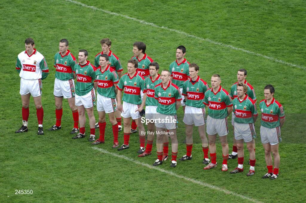 22 April 2007; The Mayo team stand for the National Anthem. Allianz National Football League, Division 1, Final, Mayo v Donegal, Croke Park, Co. Dublin. Picture credit: Ray McManus / SPORTSFILE