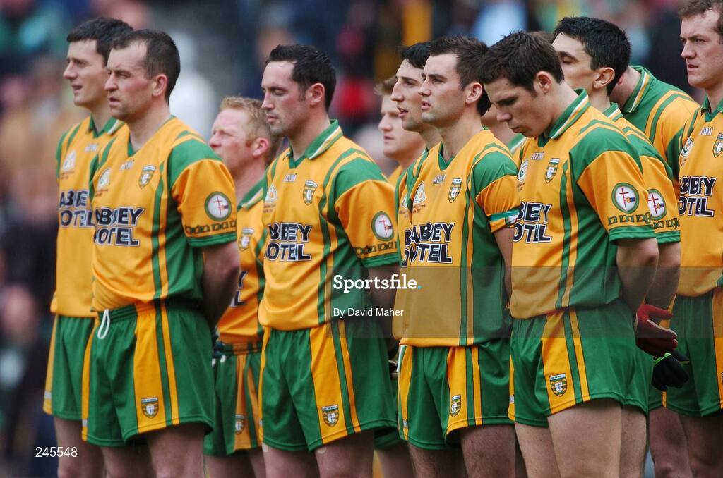 22 April 2007; Donegal players stand for the national anthem before the start of the game. Allianz National Football League, Division 1 Final, Mayo v Donegal, Croke Park, Dublin. Picture credit: David Maher / SPORTSFILE