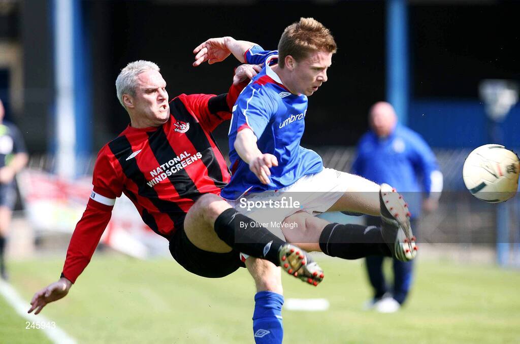 28 April 2007; Adam Dick, Linfield, in action against Jeff Spiers, Crusaders. Carnegie Premier League, Linfield v Crusaders, Windsor Park, Belfast, Co. Antrim. Picture credit; Oliver McVeigh / SPORTSFILE