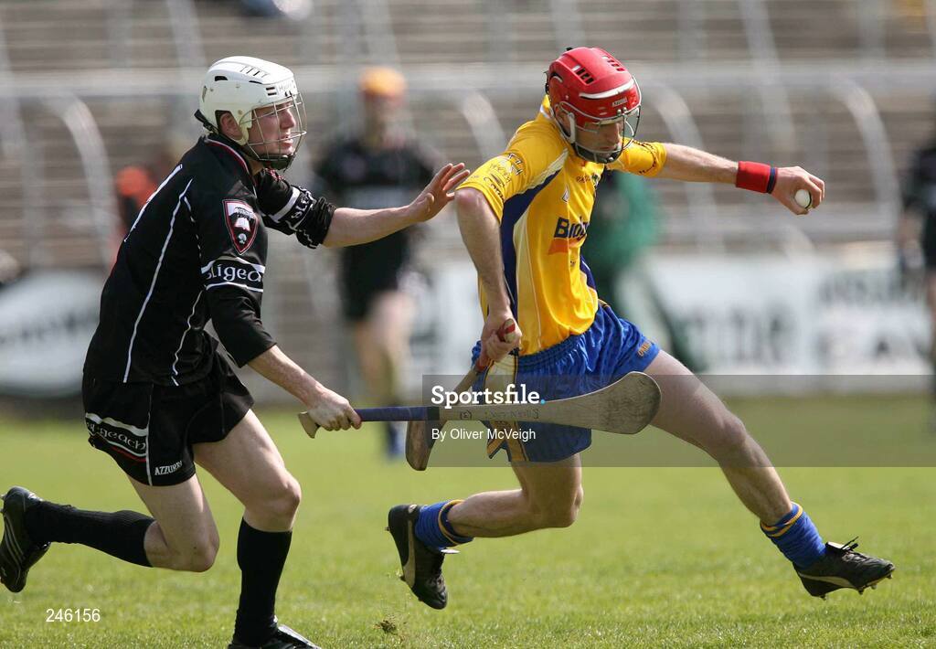 29 April 2007; Shane Sweeney, Roscommon, in action against Colm Moran, Sligo. Allianz National Hurling League, Division 3 Final, Roscommon v Sligo, Kingspan Breffni Park, Co. Cavan. Picture credit: Oliver McVeigh / SPORTSFILE