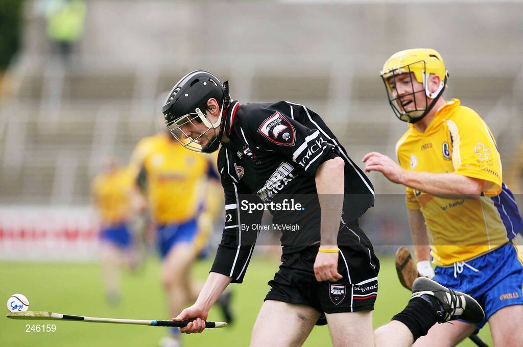 29 April 2007; Michael Gilmartin, Sligo, in action against Noel Cunniffe, Roscommon. Allianz National Hurling League, Division 3 Final, Roscommon v Sligo, Kingspan Breffni Park, Co. Cavan. Picture credit: Oliver McVeigh / SPORTSFILE