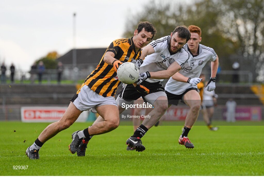 2 November 2014; Jamie Clarke, Crossmaglen Rangers, in action against Barry Tierney, Omagh St Enda’s. AIB Ulster GAA Football Senior Club Championship, Quarter-Final, Omagh St Enda’s v Crossmaglen Rangers, Healy Park, Omagh, Co. Tyrone. Picture credit: Ramsey Cardy / SPORTSFILE