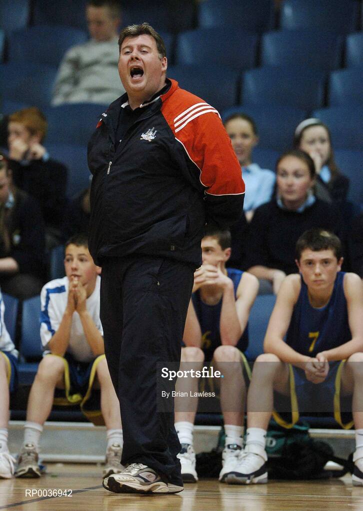 9 May 2007; Cobh Community College coach Ger Gibbons issues instructions to his players. Schools Basketball Second Year Finals, C Boys Final, Dunmore Community College, Galway v Cobh Community College, Cork, National Basketball Arena, Tallaght, Dublin. Picture credit: Brian Lawless / SPORTSFILE