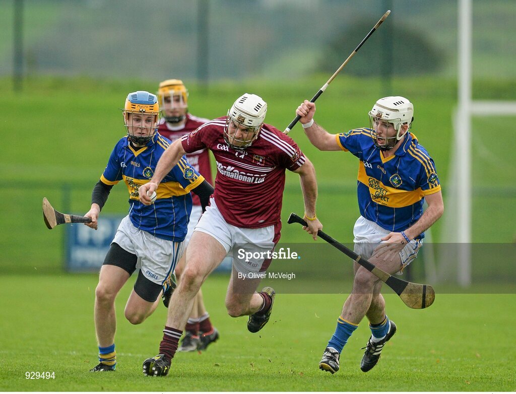 2 November 2014; Donal McNaughton, Cushendall Ruairi Óg, in action against Sean Mageean and Matthew Conlon, Portaferry. AIB Ulster GAA Hurling Senior Club Championship Final, Portaferry v Cushendall  Ruairi Óg, Owenbeg Centre of Excellence, Dungiven, Derry. Picture credit: Oliver McVeigh / SPORTSFILE
