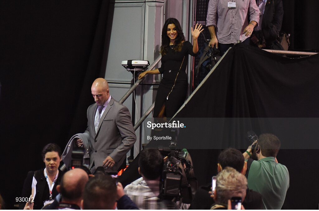 4 November 2014; Actress Eva Longoria makes her way towards the centre stage during Day 1 of the 2014 Web Summit in the RDS, Dublin, Ireland. Photo by Sportsfile / Web Summit