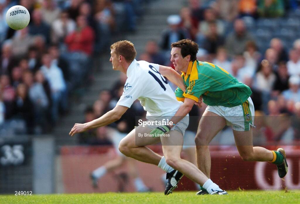 20 May 2007; Jason Phillips, Kildare, in action against Eoin Harrington, Meath. Bank of Ireland Leinster Senior Football Championship, Meath v Kildare, Croke Park, Dublin. Picture credit: Brian Lawless / SPORTSFILE