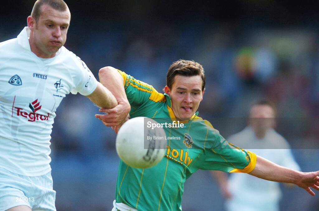 20 May 2007; Seamus Kenny, Meath, in action against Ronan Sweeney, Kildare. Bank of Ireland Leinster Senior Football Championship, Meath v Kildare, Croke Park, Dublin. Picture credit: Brian Lawless / SPORTSFILE