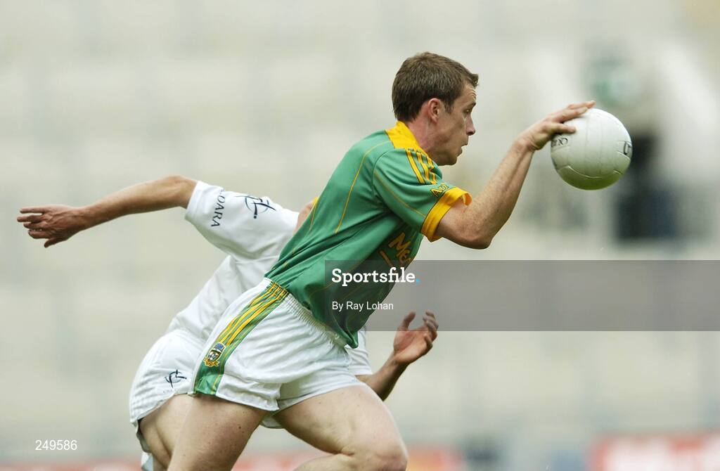 20 May 2007; Nigel Crawford, Meath, in action against Michael Conway, Kildare. Bank of Ireland Leinster Senior Football Championship, Meath v Kildare, Croke Park, Dublin. Picture credit: Ray Lohan / SPORTSFILE