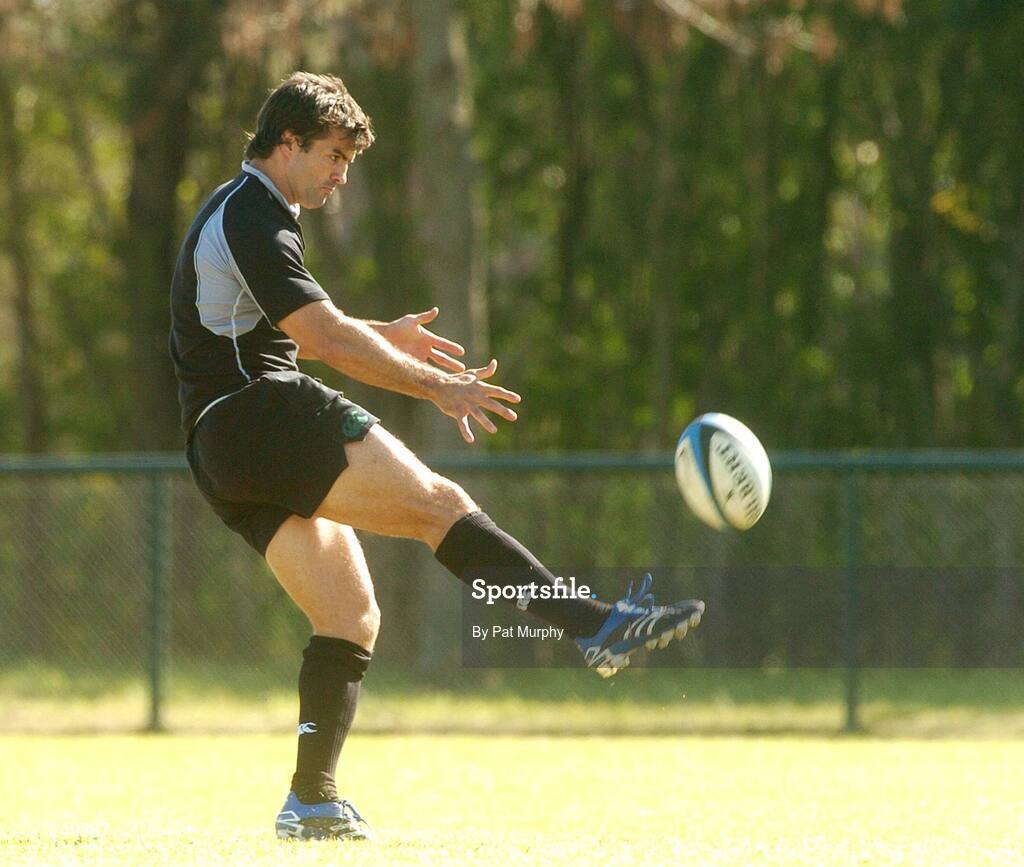 25 May 2007; Brian Carney in action during the Captain's Run. Santa Fe Rugby Club, Santa Fe, Argentina. Picture credit: Pat Murphy / SPORTSFILE