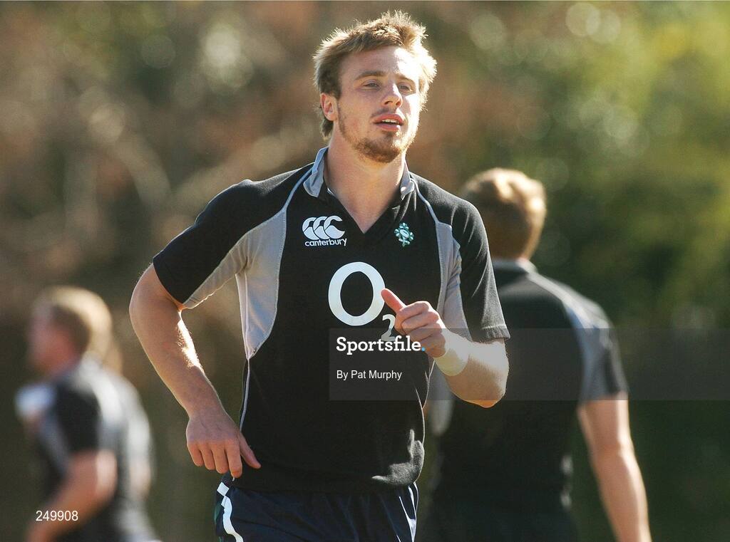 25 May 2007; Tommy Bowe in action during the Captain's Run. Santa Fe Rugby Club, Santa Fe, Argentina. Picture credit: Pat Murphy / SPORTSFILE