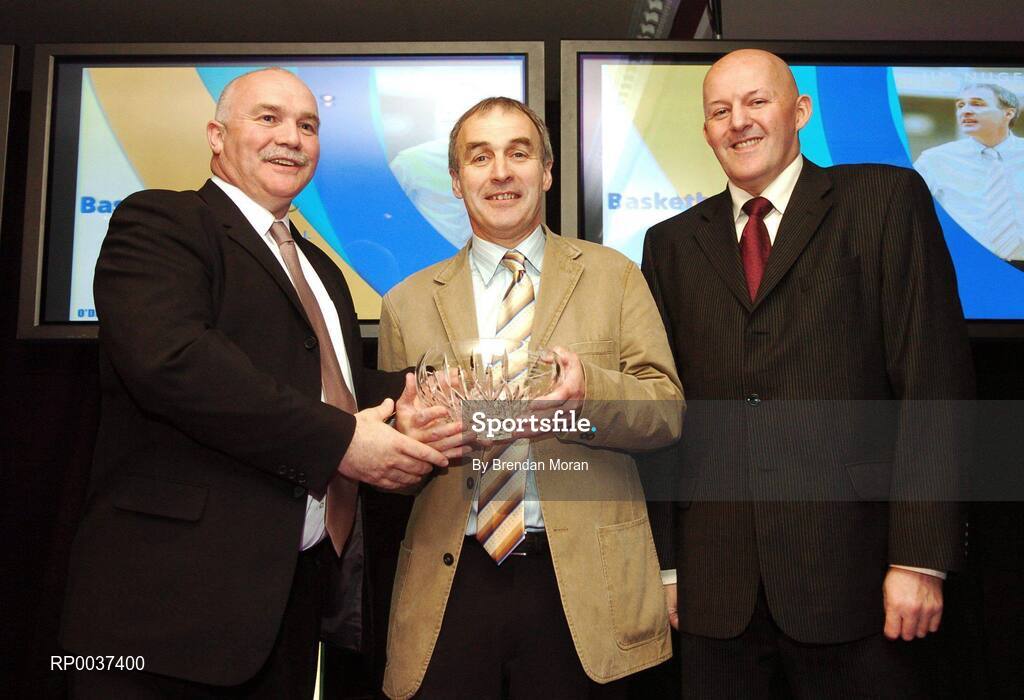 26 May 2007; Jim Nugent, UL Aughinish, Limerick, is presented with the Superleague Women's Coach of the Year award by Sean O'Reilly, left, and Tony Colgan, President of Basketball Ireland. Basketball Ireland Annual Awards 2007, Citywest Hotel, Conference, Leisure & Golf Resort, Saggart, Co Dublin. Picture credit: Brendan Moran / SPORTSFILE