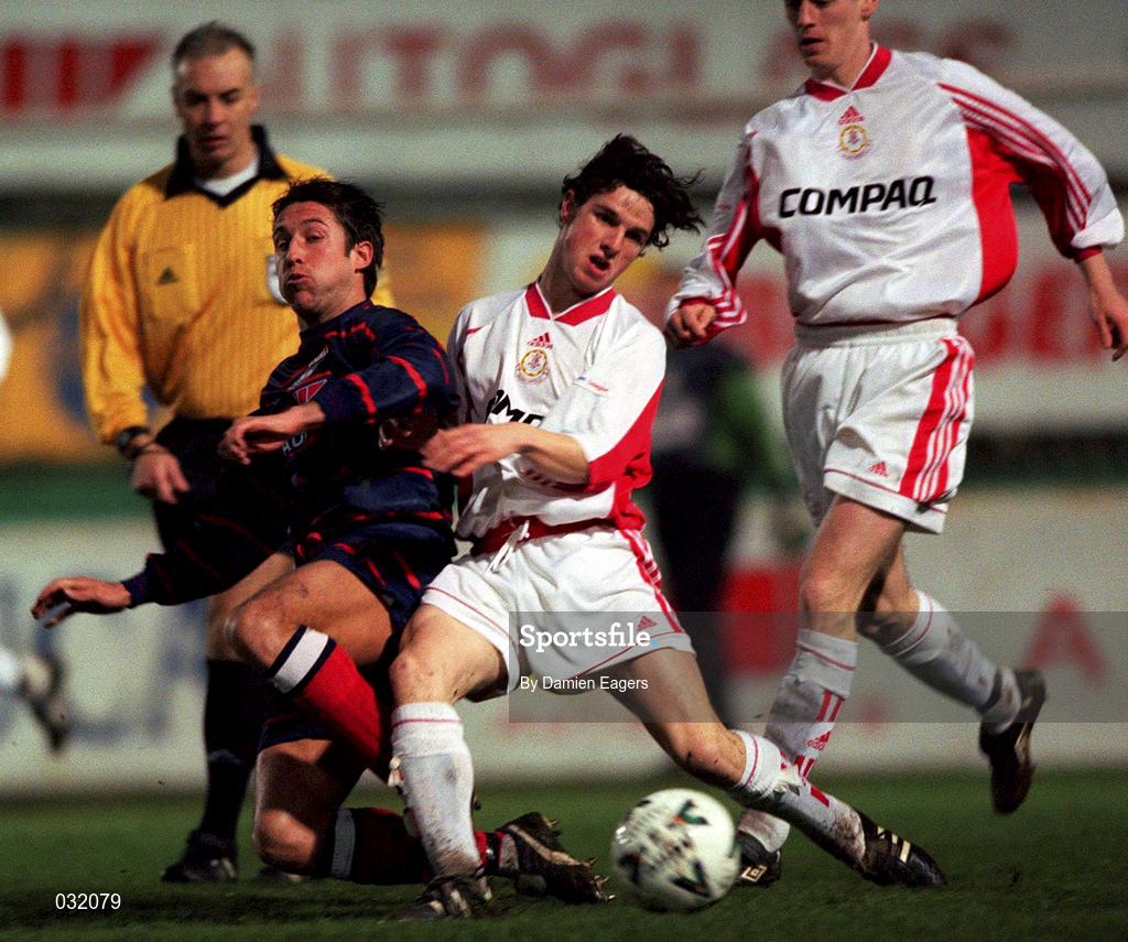 11 January 2000; Aubrey Dolan of Galway United in action against Marcus Hallows of St Patrick's Athletic during the Harp Larger FAI Cup Second Round Replay match between St Patrick's Athletic and Galway United at Richmond Park in Dublin. Photo by David Maher/Sportsfile