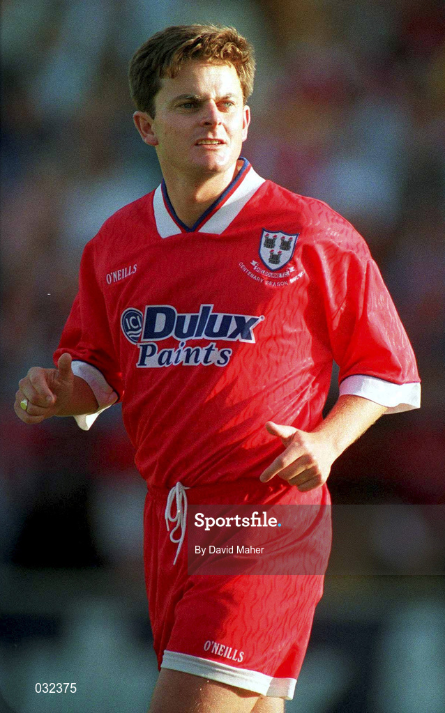 12 August 1995; Gary Howlett of Shelbourne during the Pre-Season Friendly match between Shelbourne and Liverpool at Tolka Park in Dublin. Photo by David Maher/Sportsfile