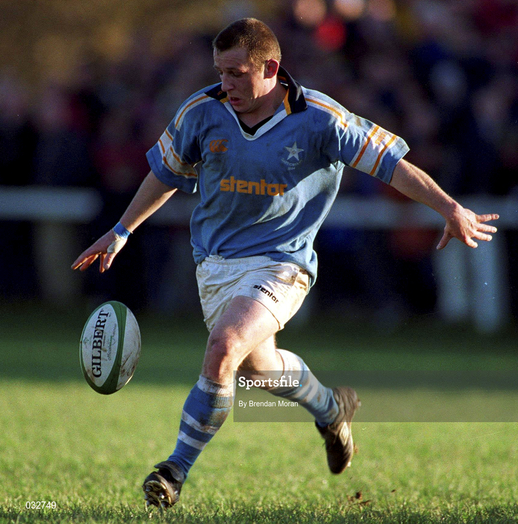 28 December 1999; Pat Humphreys of Garryowen during the AIB All-Ireland League Division 1 match between Cork Constitution and Garryowen at Temple Hill in Cork. Photo by Brendan Moran/Sportsfile