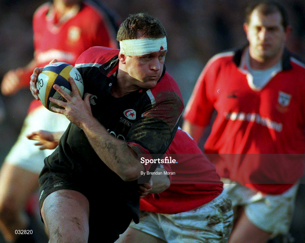 8 January 2000; Richard Hill of Saracens during the Heineken Cup Pool 4 Round 5 match between Munster and Saracens at Thomond Park in Limerick. Photo by Brendan Moran/Sportsfile