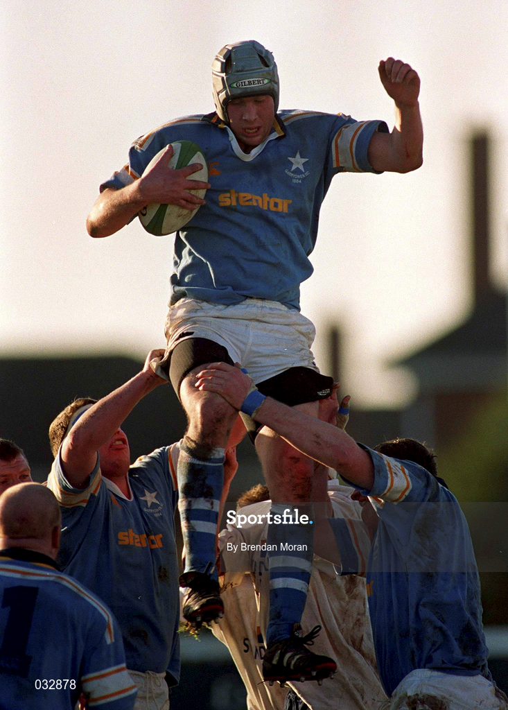 28 December 1999; Shane Leahy of Garryowen during the AIB All-Ireland League Division 1 match between Cork Constitution and Garryowen at Temple Hill in Cork. Photo by Brendan Moran/Sportsfile