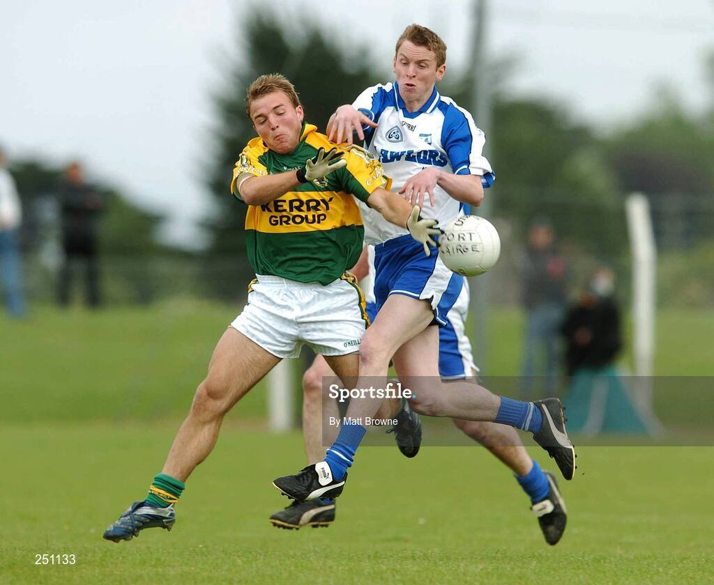 3 June 2007; Darren O'Sullivan, Kerry, in action against Maurice O'Gorman, Waterford. Bank of Ireland Munster Senior Football Championship Semi-Final, Waterford v Kerry, Fraher Field, Dungarvan, Co. Waterford. Picture credit: Matt Browne / SPORTSFILE