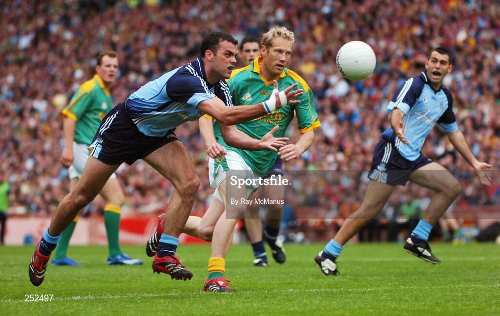 17 June 2007; Paul Casey, Dublin, in action against Graham Geraghty, Meath. Bank of Ireland Leinster Senior Football Championship Quarter-Final Replay, Dublin v Meath, Croke Park, Dublin. Picture credit: Ray McManus / SPORTSFILE