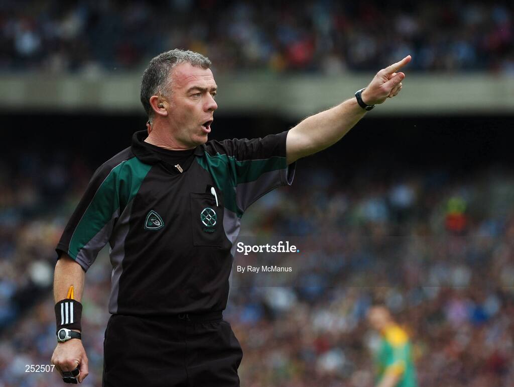 17 June 2007; Referee Pat McEnaney. Bank of Ireland Leinster Senior Football Championship Quarter-Final Replay, Dublin v Meath, Croke Park, Dublin. Picture credit: Ray McManus / SPORTSFILE