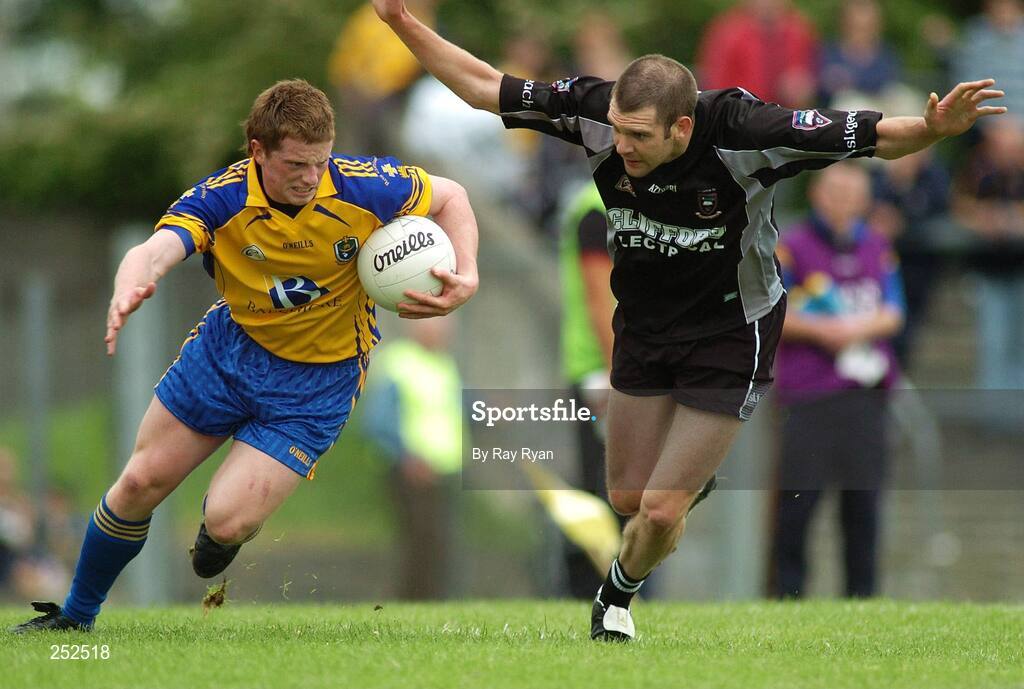 17 June 2007; Stuart Daly, Roscommon, in action against Kieran Quinn, Sligo. Bank of Ireland Connacht Senior Football Championship Semi-Final, Sligo v Roscommon, Dr. Hyde Park, Roscommon. Picture credit: Ray Ryan / SPORTSFILE