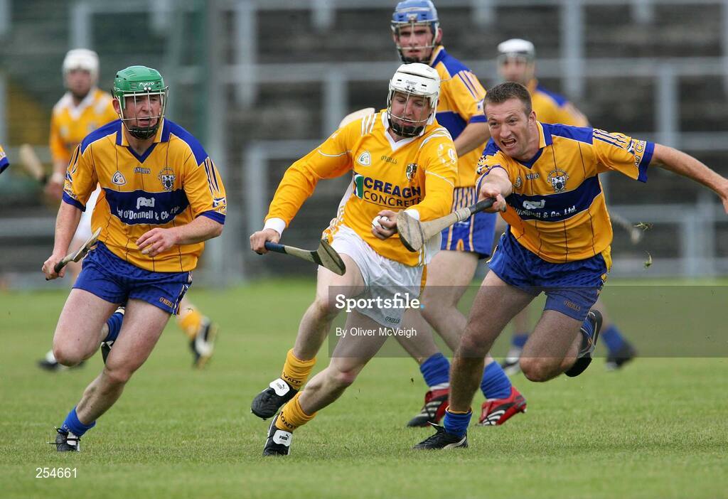30 June 2007; Karl Stewart, Antrim, in action against Diarmuid McMahon, and Declan O'Rourke, Clare. Guinness All-Ireland Hurling Championship Qualifier, Group 1A, Round 1, Antrim v Clare, Casement Park, Belfast, Co. Antrim. Picture credit: Oliver McVeigh / SPORTSFILE