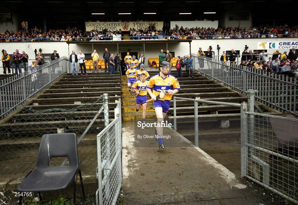 30 June 2007; Niall Gilligan, Clare, takes the field. Guinness All-Ireland Hurling Championship Qualifier, Group 1A, Round 1, Antrim v Clare, Casement Park, Belfast, Co. Antrim. Picture credit: Oliver McVeigh / SPORTSFILE