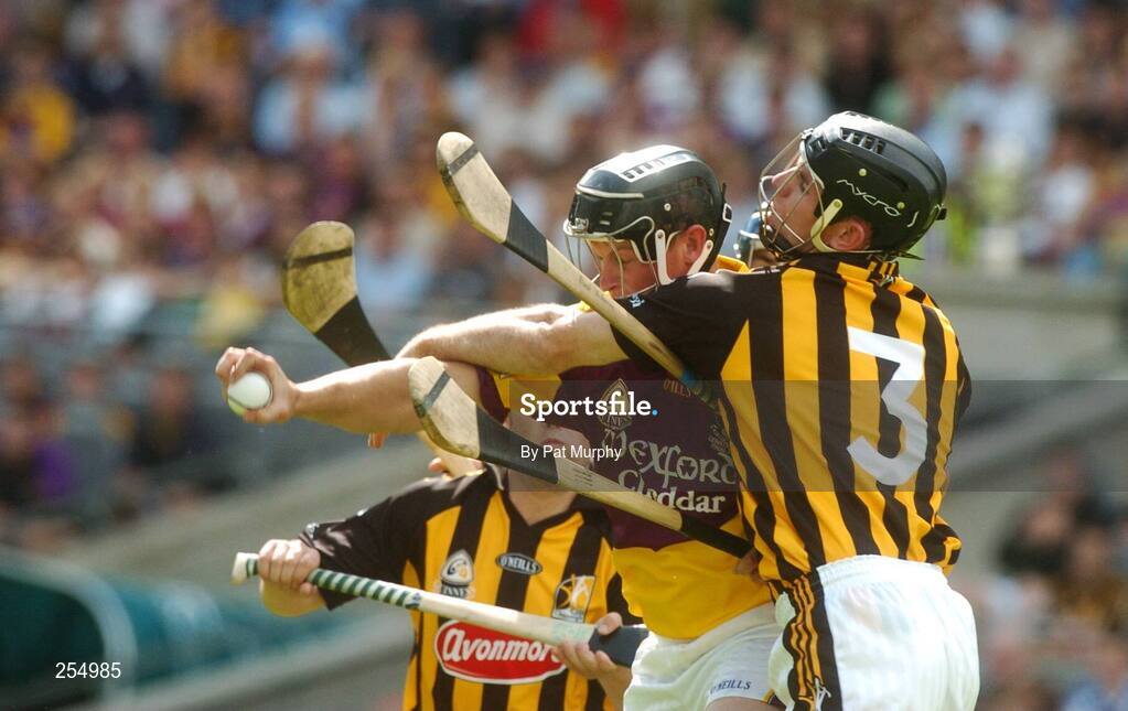 1 July 2007; Noel Hickey, Kilkenny, in action against Darren Stamp, Wexford. Guinness Leinster Senior Hurling Championship Final, Kilkenny v Wexford, Croke Park, Dublin. Picture credit: Pat Murphy / SPORTSFILE