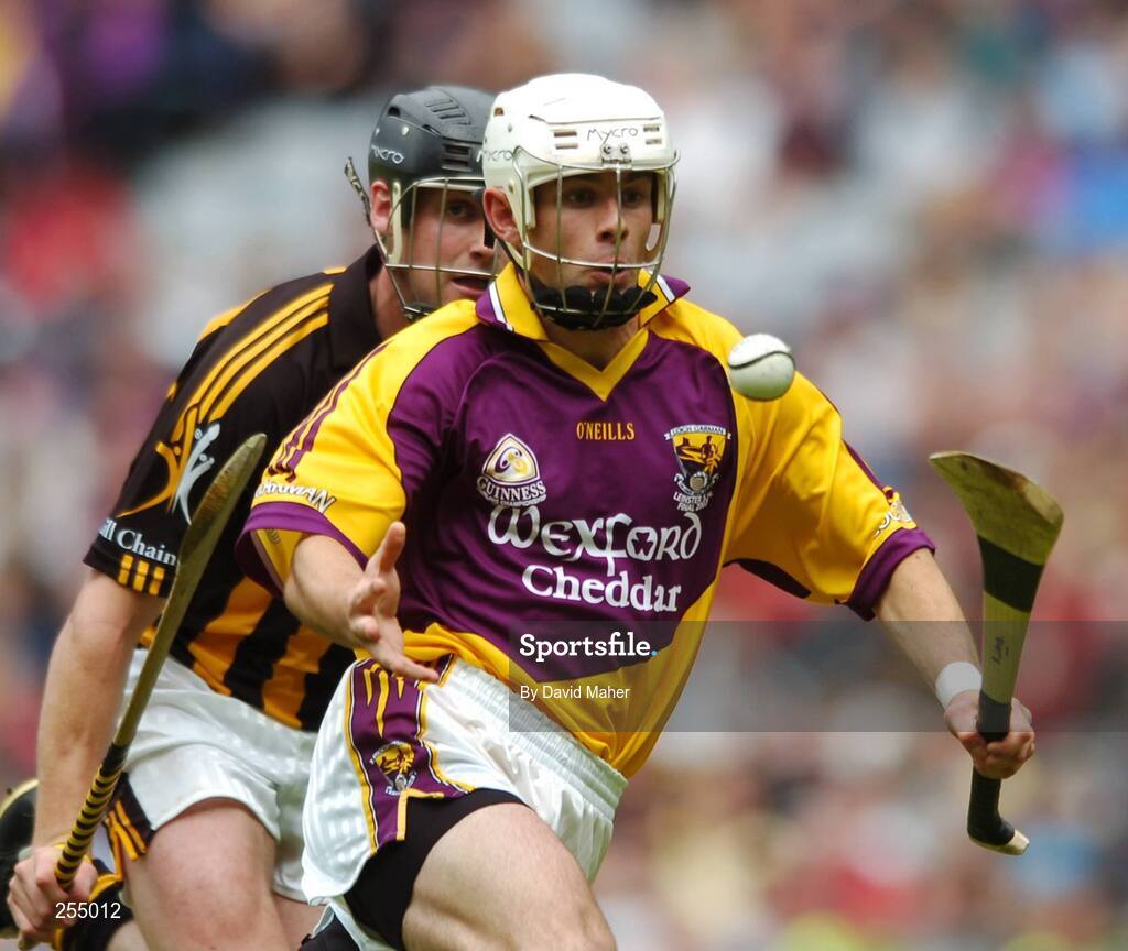 1 July 2007; Barry Lambert, Wexford, in action against Jackie Tyrrell, Kilkenny. Guinness Leinster Senior Hurling Championship Final, Kilkenny v Wexford, Croke Park, Dublin. Picture credit: David Maher / SPORTSFILE
