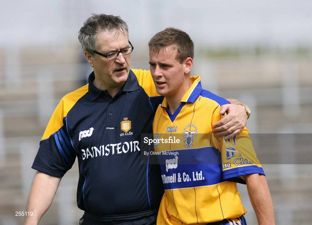 30 June 2007; Clare manager, Tony Considine, with Brian O'Connell, Clare. Guinness All-Ireland Hurling Championship Qualifier, Group 1A, Round 1, Antrim v Clare, Casement Park, Belfast, Co. Antrim. Picture credit: Oliver McVeigh / SPORTSFILE