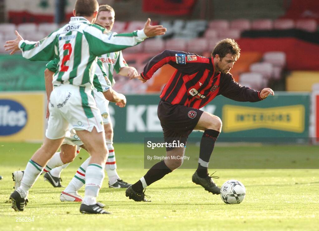 3 July 2007; Dessie Byrne, Bohemians, in action against Neal Horgan, Cork City. eircom League of Ireland Cup Quarter-Final, Bohemians v Cork City, Dalymount Park, Dublin. Picture credit: Stephen McCarthy / SPORTSFILE