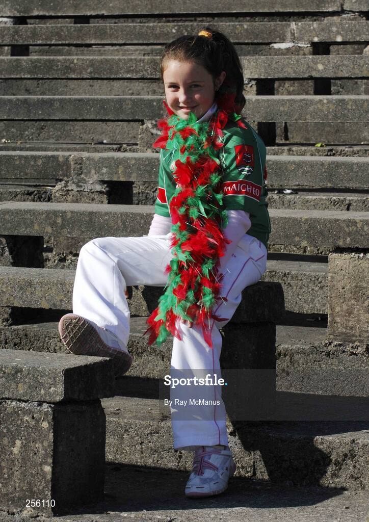 7 July 2007; Eight-year-old Laura Ganley from Ballaghadree, Co. Roscommon, shows her support for Mayo. Bank of Ireland All-Ireland Senior Football Championship Qualifier, Round 1, Mayo v Cavan, McHale Park, Castlebar, Co. Mayo. Picture credit: Ray McManus / SPORTSFILE