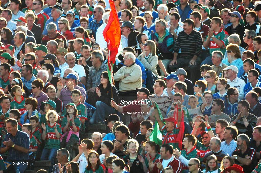 7 July 2007; Mayo supporters cheer on their team. Bank of Ireland All-Ireland Senior Football Championship Qualifier, Round 1, Mayo v Cavan, McHale Park, Castlebar, Co. Mayo. Picture credit: Ray McManus / SPORTSFILE