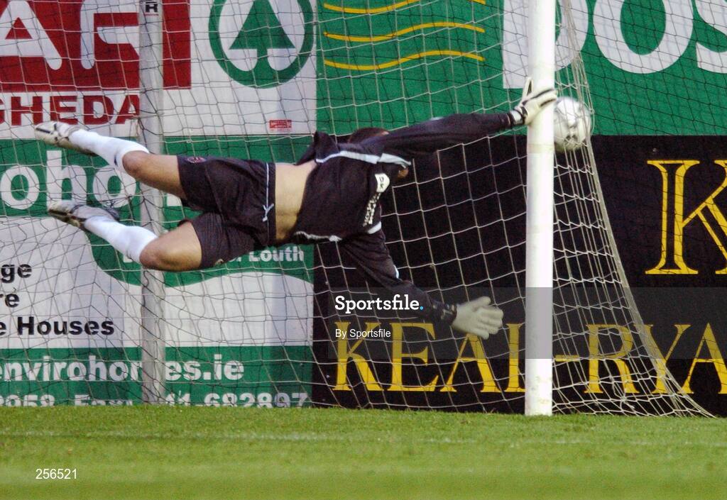13 July 2007; Bohemians goalkeeper Brian Murphy fails to stop Drogheda United's Tony Grant's goal. eircom League of Ireland Premier Division, Drogheda United v Bohemians, United Park, Drogheda, Co. Louth. Photo by Sportsfile