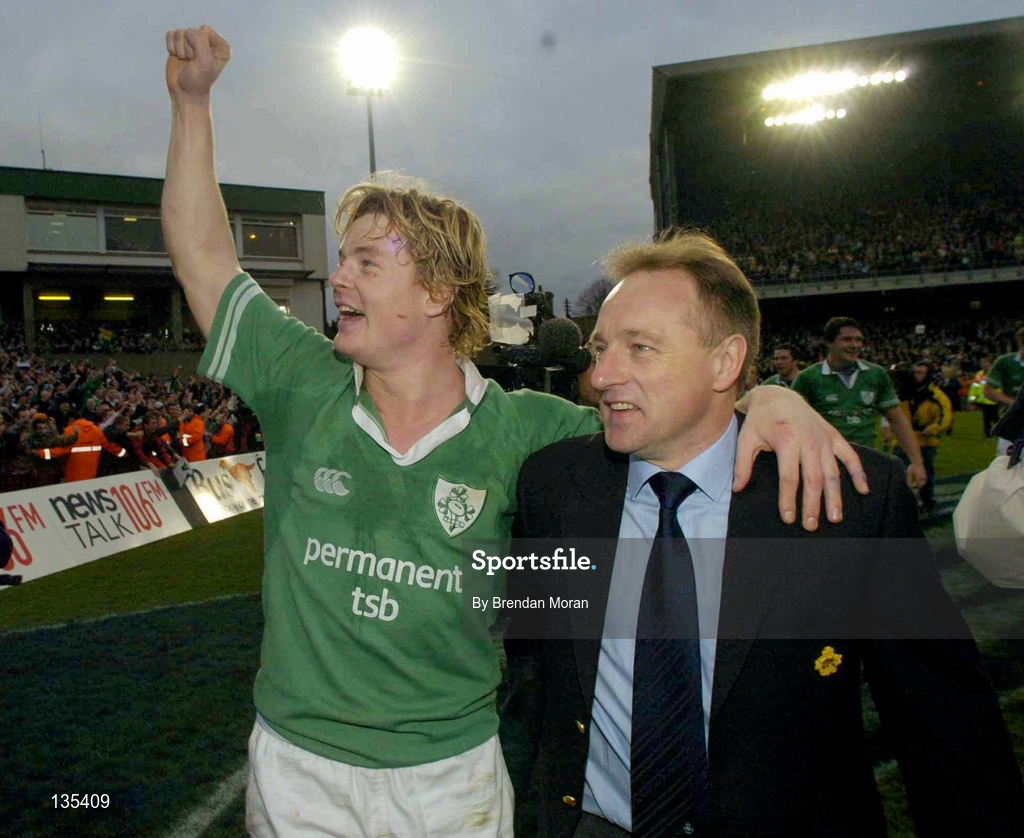 27 March 2004; BBrian O'Driscoll, left, and Ireland coach Eddie O'Sullivan celebrate following the RBS Six Nations Rugby Championship match between Ireland and Scotland at Lansdowne Road in Dublin. Photo by Brendan Moran/Sportsfile
