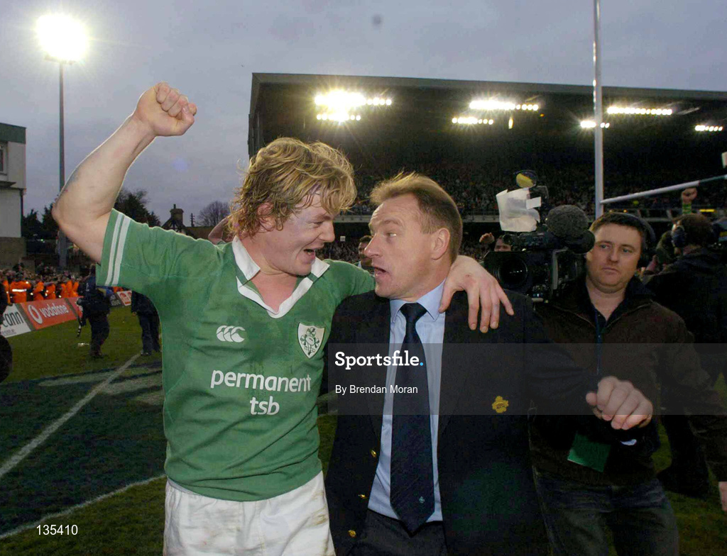 27 March 2004; BBrian O'Driscoll, left, and Ireland coach Eddie O'Sullivan celebrate following the RBS Six Nations Rugby Championship match between Ireland and Scotland at Lansdowne Road in Dublin. Photo by Brendan Moran/Sportsfile